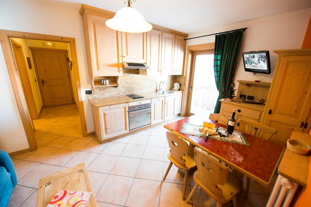 Chalet Cambra Livigno Esterno foto