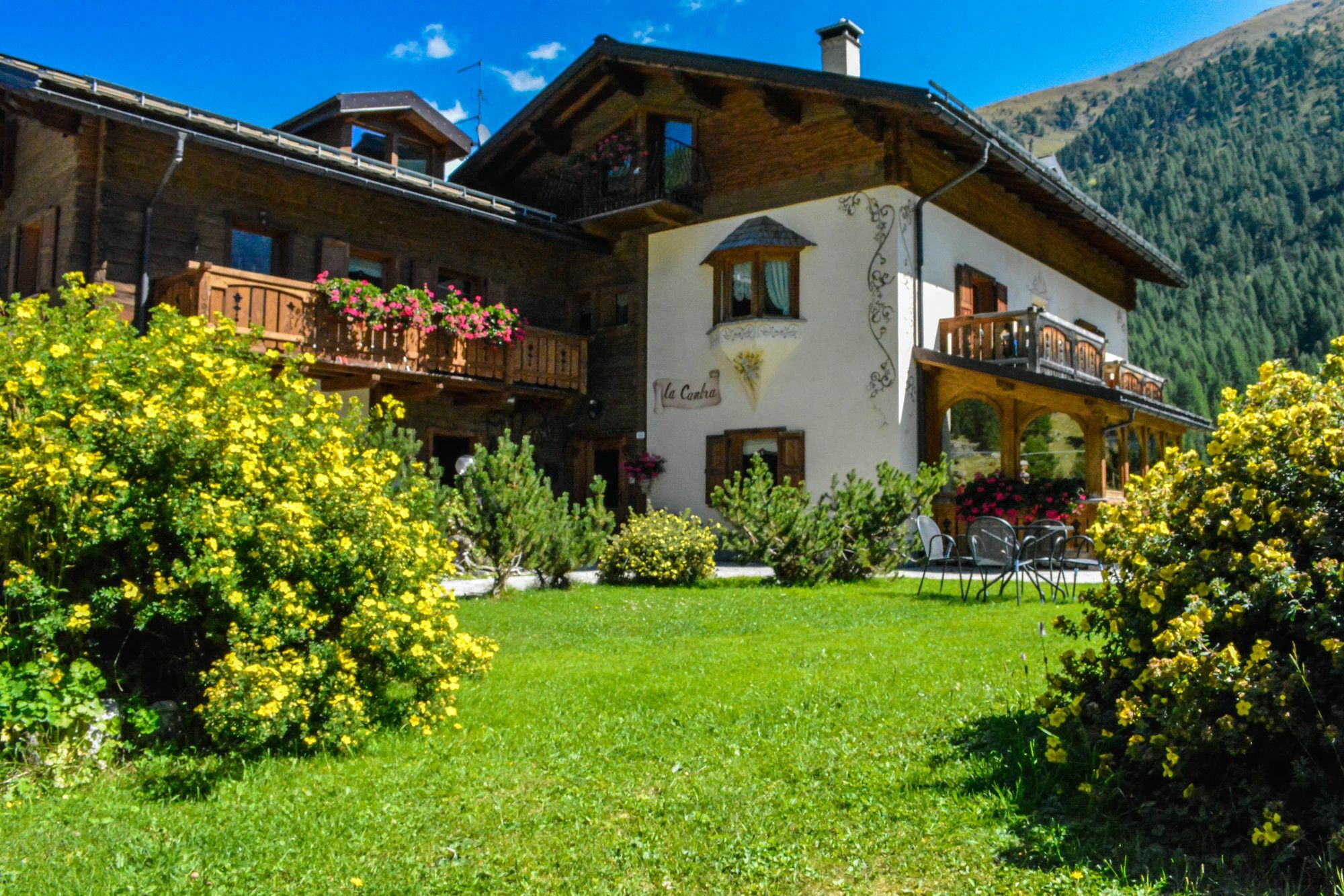 Chalet Cambra Livigno Esterno foto
